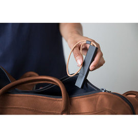 Roadie - Tracker GPS sans carte SIM - Localiser : voiture, moto, sac, enfant, personne âgée - Jusqu'à 8 mois d'autonomie
